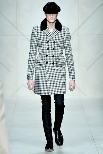 Look 38
